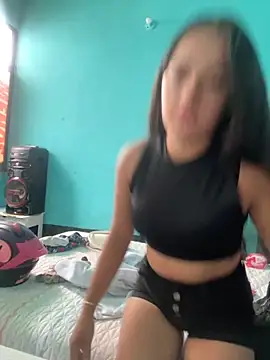 Luciaparker03 online show from 09/27/25, 02:55