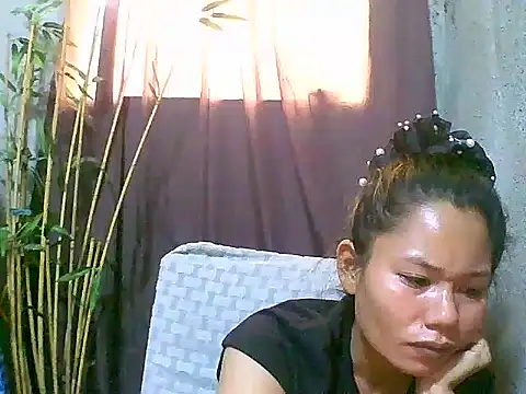 Sweeetgurll online show from 04/21/26, 07:14