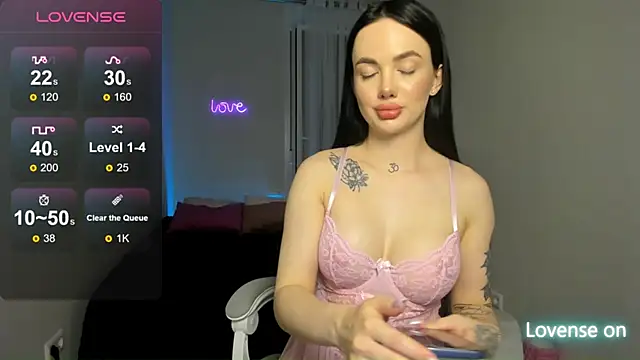 SelinaStorm online show from 04/24/26, 11:07