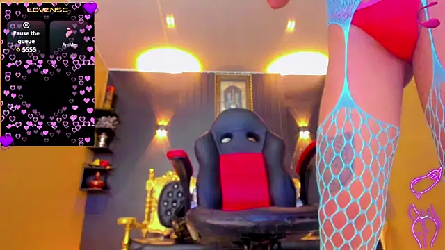 Snapshot of Natasha_clifford chatting on 11/04/25, 07:13 Natasha clifford online show from 11/04/25, 07:13