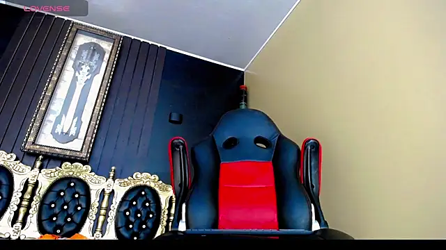 Snapshot of Natasha_clifford chatting on 12/03/25, 07:23 Natasha clifford online show from 12/03/25, 07:23