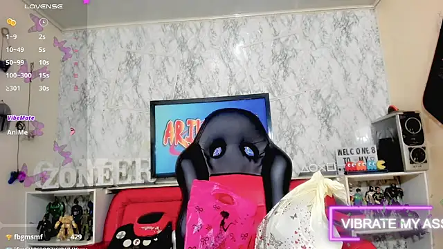 Snapshot of Natasha_clifford chatting on 02/10/26, 11:14 Natasha clifford online show from 02/10/26, 11:14