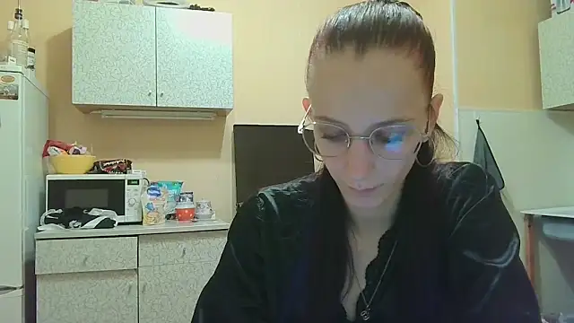 Lucy Divine online show from 09/18/25, 08:44