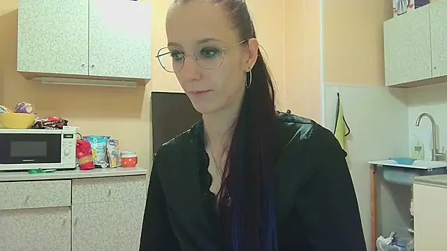 Lucy Divine online show from 09/19/25, 07:03