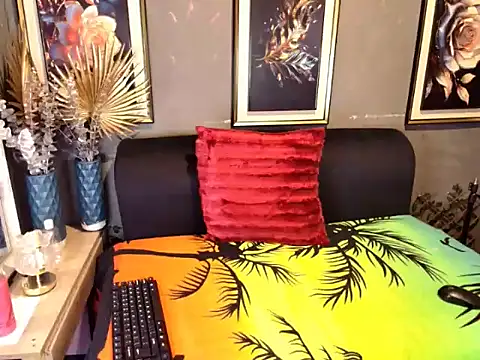 AngelEbony online show from 11/24/25, 07:35