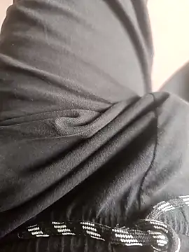 Sonukumar202000 online show from 04/15/26, 05:47