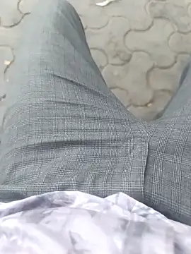 Sonukumar202000 online show from 04/22/26, 12:18