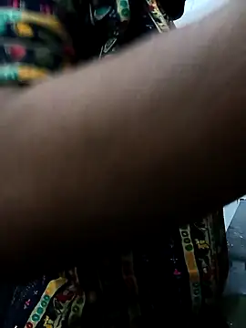 sweet parul online show from 11/11/25, 01:22