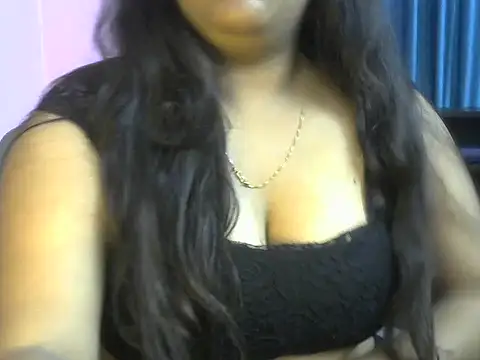 Queenxxx98 online show from 02/07/26, 08:01