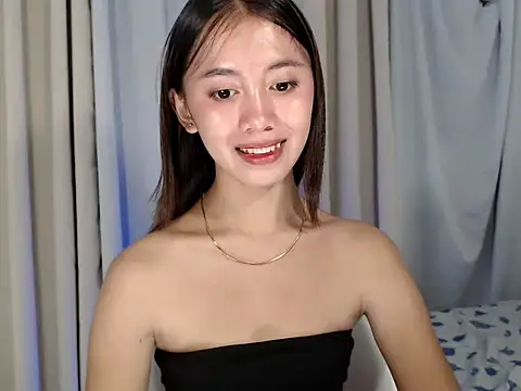 lovely kiannaHugecock online show from 09/12/25, 08:14