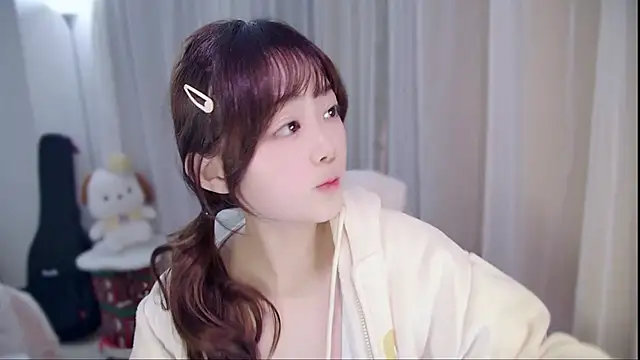 YUANYUAN-A online show from 01/19/26, 12:31