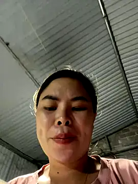 han-cute online show from 10/01/25, 02:23