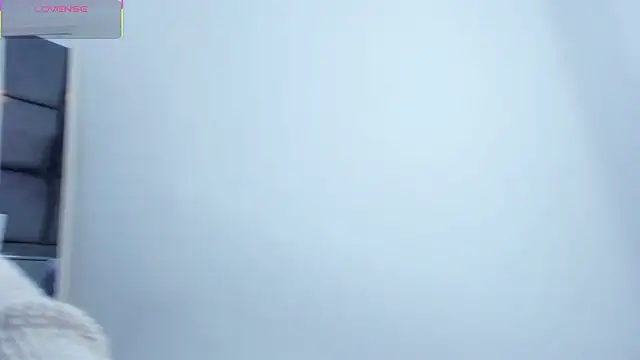 Slenna Moon online show from 11/25/25, 02:33