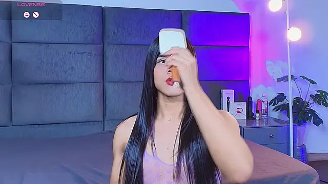 Slenna Moon online show from 03/07/26, 11:57