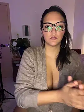 AuroraChest online show from 04/21/26, 11:27