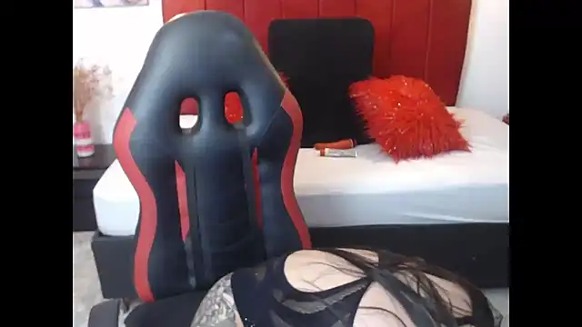 Snapshot of CindySweet_1 chatting on 09/09/25, 01:10 CindySweet 1 online show from 09/09/25, 01:10