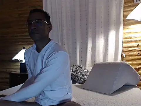 Snapshot of Asher_Bram1 chatting on 05/08/26, 02:28 Asher Bram1 online show from 05/08/26, 02:28
