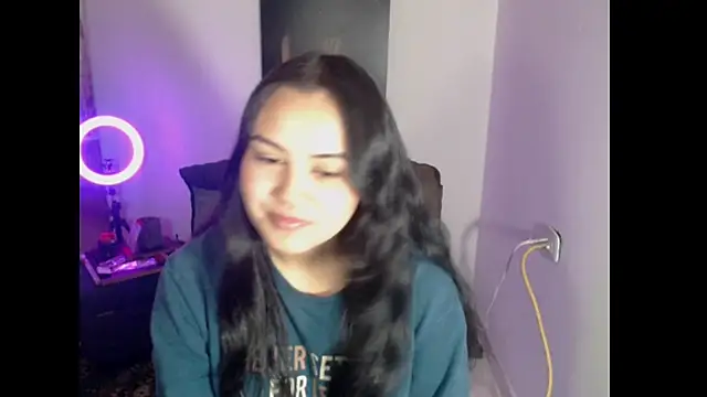 crazy daniela online show from 10/15/25, 12:38