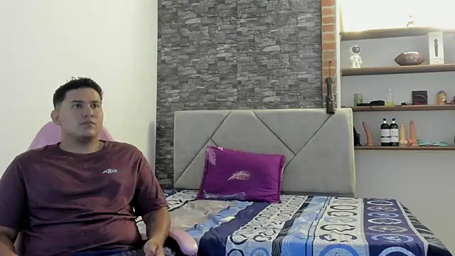 Sexxyy Couple  online show from 01/09/26, 03:20