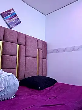 KENDALL ART online show from 01/09/26, 03:53