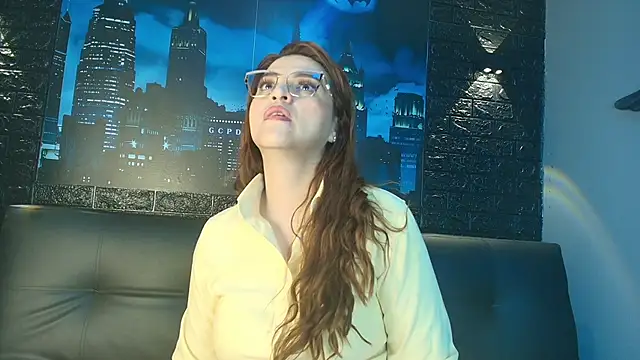 Skylar  Desire online show from 10/08/25, 01:53