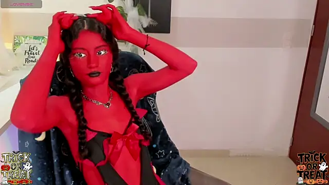 Krysten Riter online show from 10/31/25, 03:13