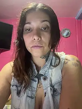 Snapshot of emperatrixsex chatting on 09/10/25, 03:06 emperatrixsex online show from 09/10/25, 03:06