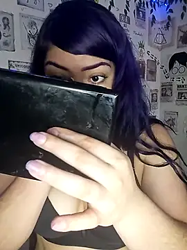 violetaa castro online show from 10/15/25, 04:07