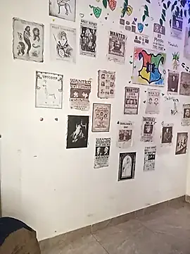 violetaa castro online show from 10/20/25, 03:23