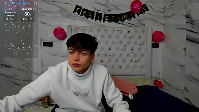 Ari and Storm online show from 03/21/26, 01:37