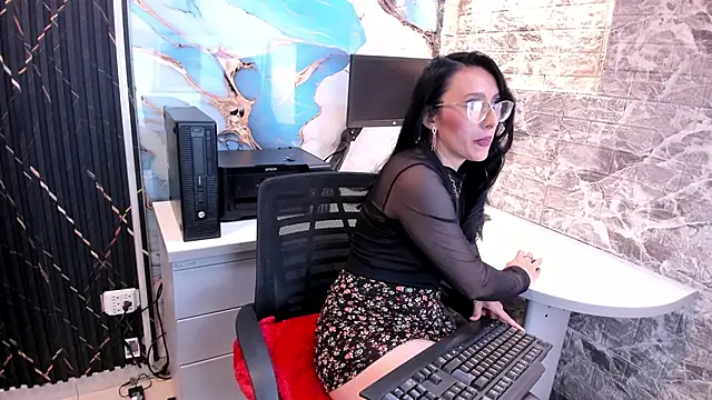 Scarlett 14  online show from 09/24/25, 03:32