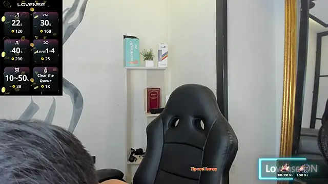 LiamDeep online show from 11/12/25, 09:25