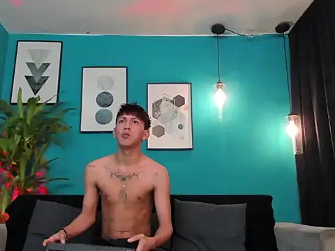 Marcus and Tony online show from 12/20/25, 03:13