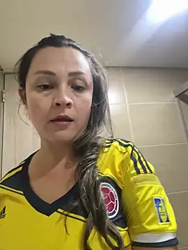Snapshot of sophie_lopez1 chatting on 06/18/26, 12:44 sophie lopez1 online show from 06/18/26, 12:44