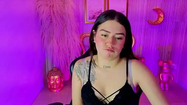 ivy lodge s online show from 10/04/25, 08:29