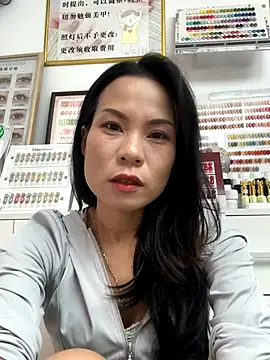 Snapshot of Baby-mmm chatting on 09/09/25, 07:41 Baby-mmm online show from 09/09/25, 07:41