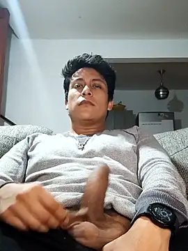 Snapshot of juan_penetreitor chatting on 10/01/25, 02:28 juan penetreitor online show from 10/01/25, 02:28