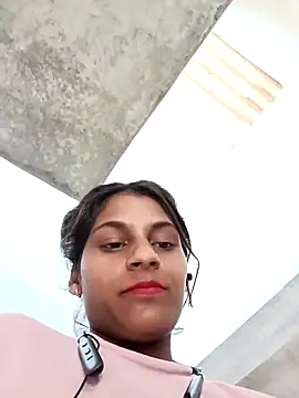 Snapshot of Jyoti_thakurr chatting on 09/13/25, 08:14 Jyoti thakurr online show from 09/13/25, 08:14