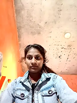 Snapshot of Jyoti_thakurr chatting on 10/07/25, 08:44 Jyoti thakurr online show from 10/07/25, 08:44