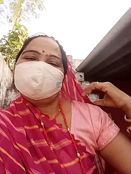 Sabnam thakurr online show from 09/24/25, 11:57