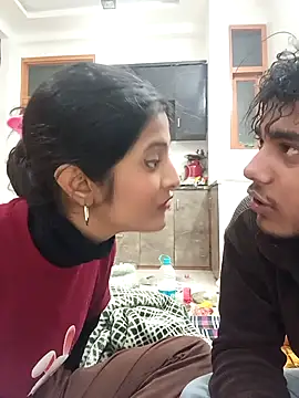 romantic couple1 online show from 01/14/26, 01:44