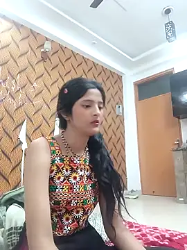 romantic couple1 online show from 02/18/26, 01:12