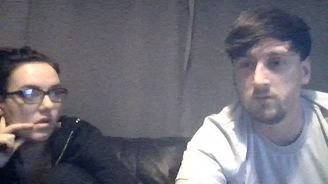scottishcouple2002 online show from 10/16/25, 06:20