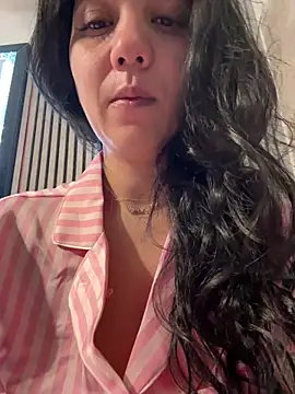 PrincessYYara online show from 09/17/25, 04:25