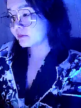 Snapshot of Innogin chatting on 11/16/25, 05:29 Innogin online show from 11/16/25, 05:29