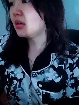 Snapshot of Innogin chatting on 02/27/26, 05:13 Innogin online show from 02/27/26, 05:13