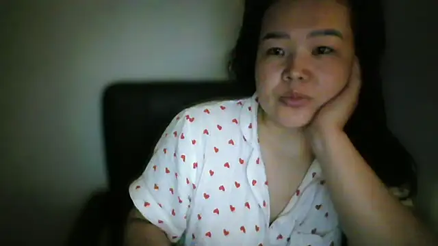 Snapshot of Innogin chatting on 03/04/26, 04:46 Innogin online show from 03/04/26, 04:46