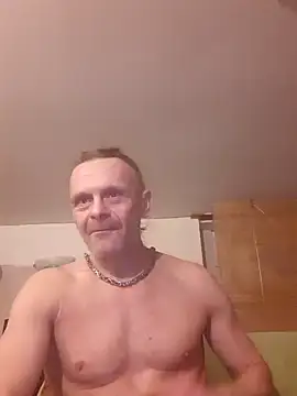 Snapshot of Kuba_Gd chatting on 12/27/24, 01:53 Kuba Gd online show from 12/27/24, 01:53