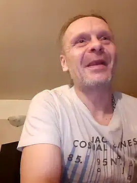 Snapshot of Kuba_Gd chatting on 01/11/25, 05:31 Kuba Gd online show from 01/11/25, 05:31