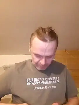 Snapshot of Kuba_Gd chatting on 01/31/25, 10:52 Kuba Gd online show from 01/31/25, 10:52